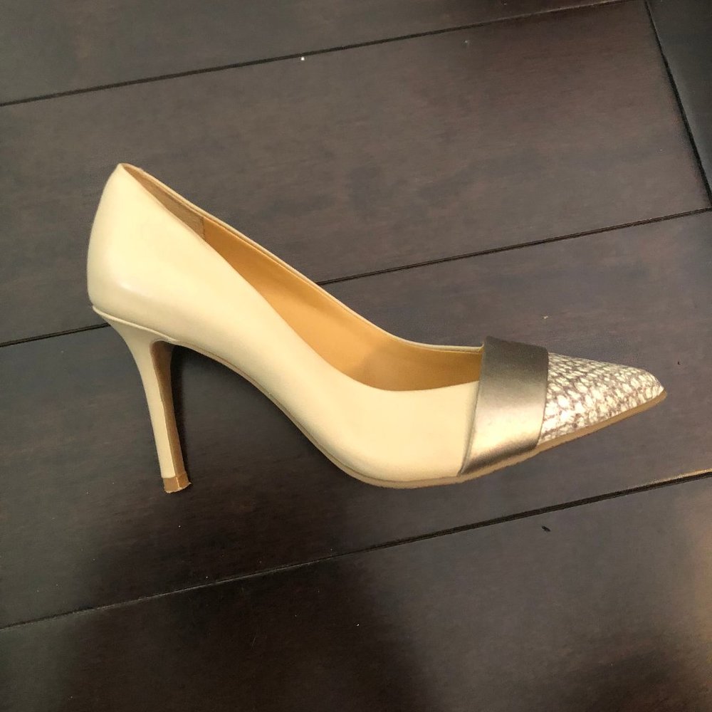 Audrey Brooke Gold/Nude Heels